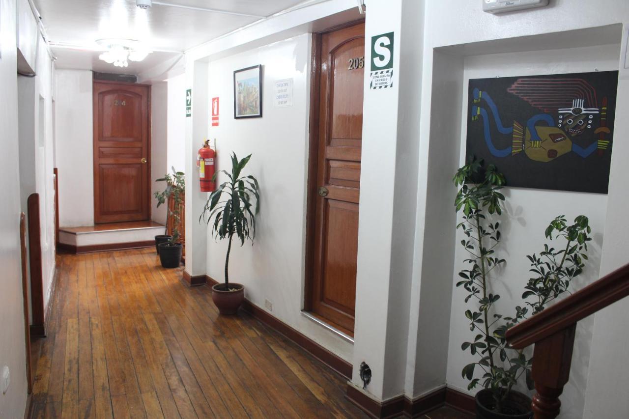 Hostal Turistico Illapa Cusco 119 Exterior photo