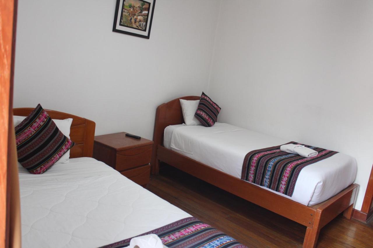 Hostal Turistico Illapa Cusco 119 Exterior photo